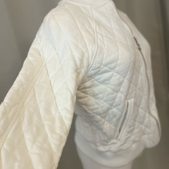 Bershka Quilted Bomber Jacket - Picture 8 of 8